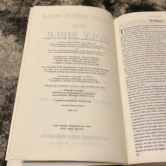 RSV Harper Study Bible Hardback Preowned - Picture 7 of 10